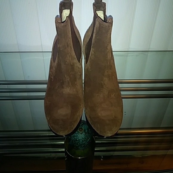 Michael Kors boots - Picture 7 of 7